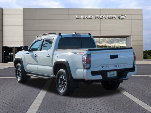 Used 2021 Toyota Tacoma SR image 7