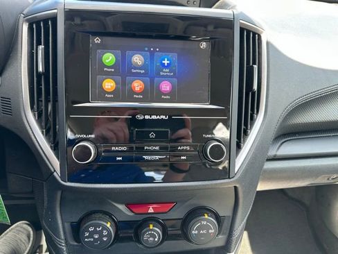 Used 2023 Subaru Forester AWD/4WD image 25