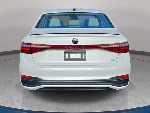 New 2026 Volkswagen Jetta SE image 6