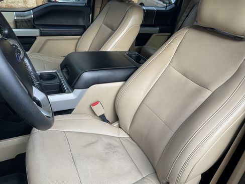 Used 2017 Ford F250 Lariat w/ Lariat Ultimate Package image 33