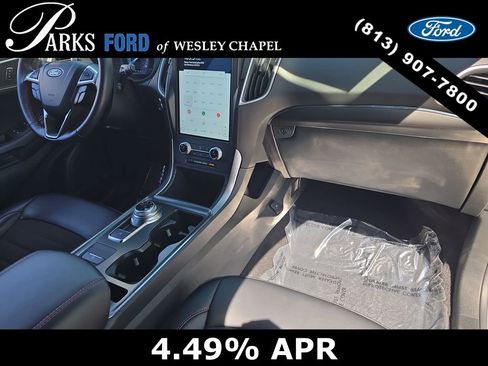 Certified 2024 Ford Edge ST-Line image 10