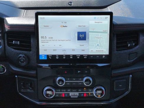 Certified 2023 Ford Expedition Limited image 19