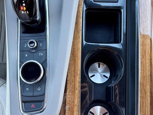 Used 2023 Cadillac Escalade Sport Platinum image 21