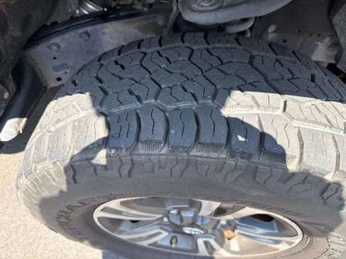 Used 2014 Toyota FJ Cruiser 4WD w/ Upgrade Package image 4