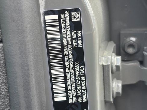 Used 2023 Jeep Renegade Trailhawk image 26