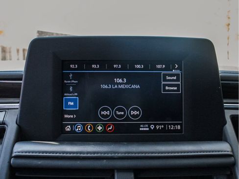 Used 2022 Chevrolet Suburban LS RWD image 17