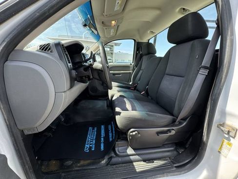 Used 2013 Chevrolet Silverado 1500 W/T RWD image 15