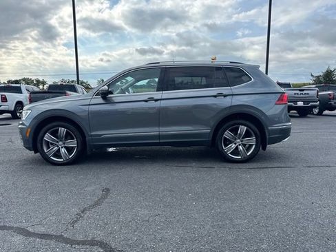 Used 2021 Volkswagen Tiguan SEL AWD/4WD image 20