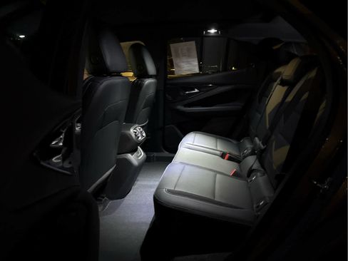 Used 2025 Chevrolet Blazer EV LT w/ Super Cruise Package image 10