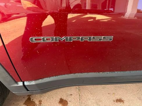 Used 2022 Jeep Compass Limited AWD/4WD image 13