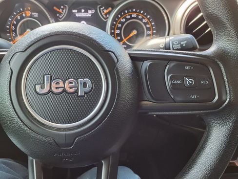 Used 2022 Jeep Gladiator Sport AWD/4WD image 20