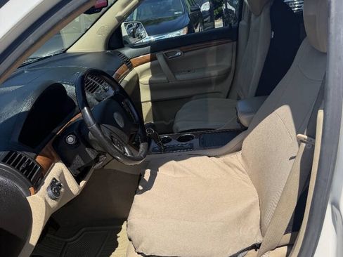 Used 2008 Saturn Outlook XR w/ Premium Trim Package FWD image 7