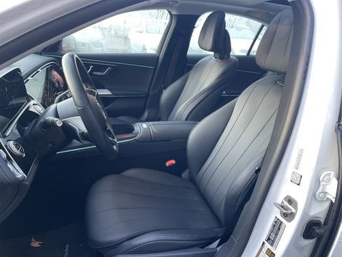 Certified 2025 Mercedes-Benz E 350 4MATIC Sedan image 22