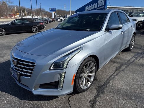 Used 2018 Cadillac CTS Luxury image 2