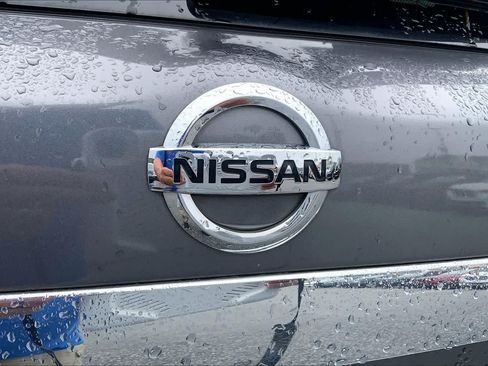 Used 2017 Nissan Pathfinder S FWD image 30
