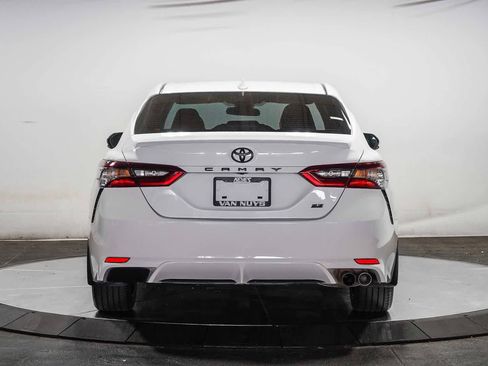 Certified 2024 Toyota Camry SE FWD image 3