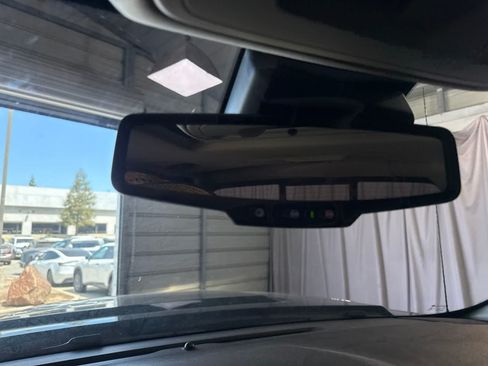Used 2018 GMC Sierra 2500 Denali w/ Duramax Plus Package AWD/4WD image 26