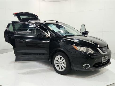 Certified 2019 Nissan Rogue Sport SV w/ Technology Package image 29
