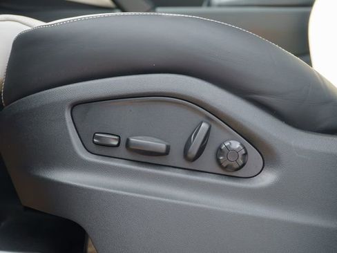 New 2026 Porsche Cayenne Coupe image 20