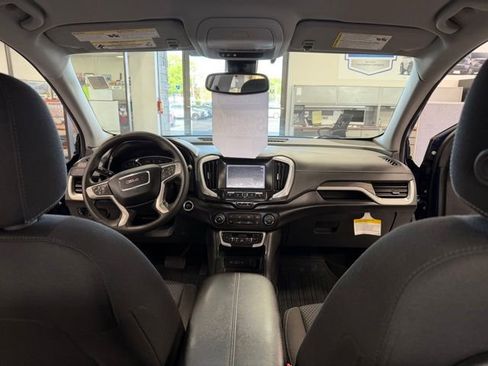 Used 2023 GMC Terrain SLE w/ Elevation Edition FWD image 35