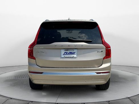 Certified 2024 Volvo XC90 B6 Plus w/ Protection Package AWD/4WD image 6