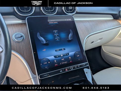 Used 2022 Mercedes-Benz C 300 Sedan image 12