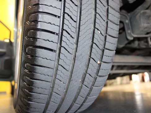 Used 2013 Toyota Prius V Three image 13