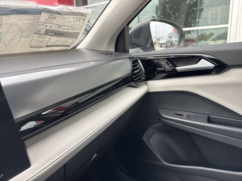 New 2026 Volkswagen Taos S image 22