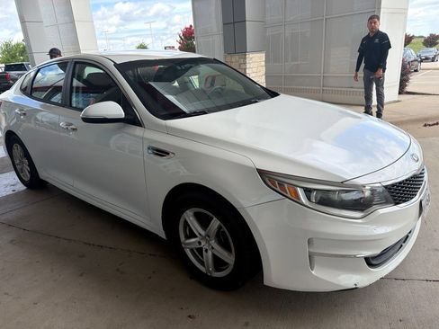 Used 2016 Kia Optima LX FWD image 19