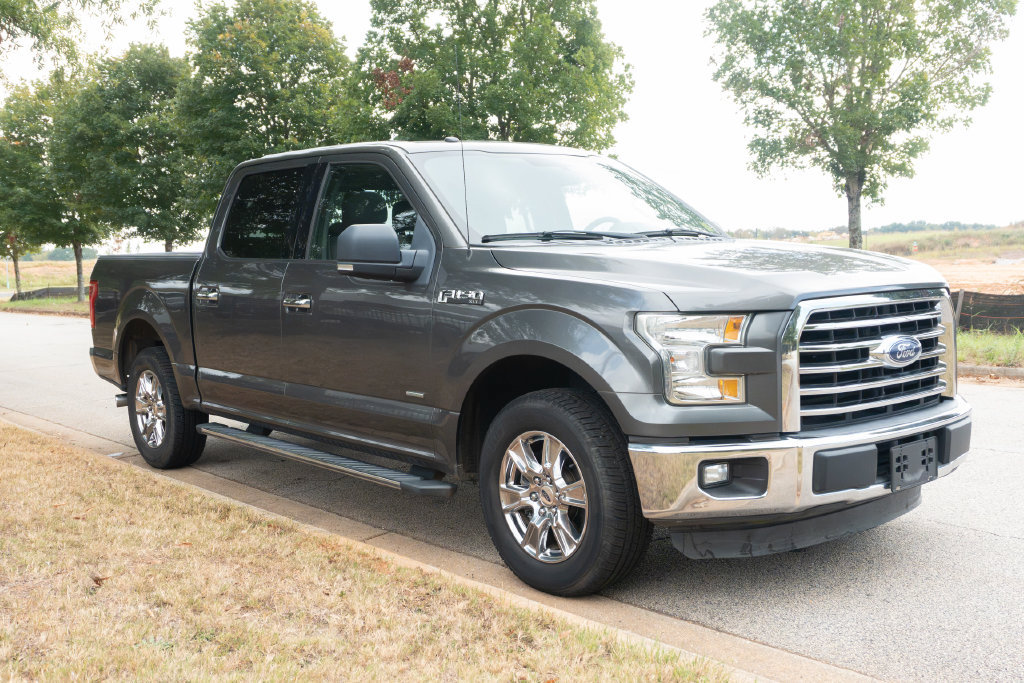 Used 2016 Ford F150 XLT w/ Equipment Group 302A Luxury RWD image 6