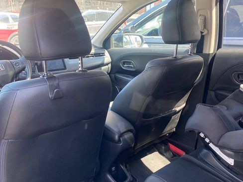 Used 2016 Honda HR-V EX-L image 13