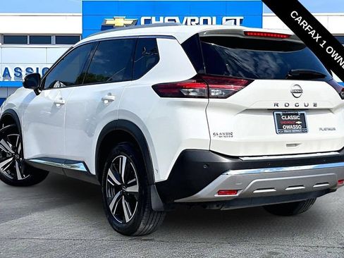Used 2023 Nissan Rogue Platinum FWD image 3