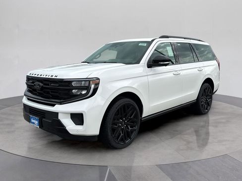 New 2026 Ford Expedition Platinum image 1
