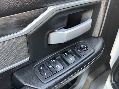 Used 2020 RAM 2500 Big Horn w/ Level 1 Equipment Group image 13