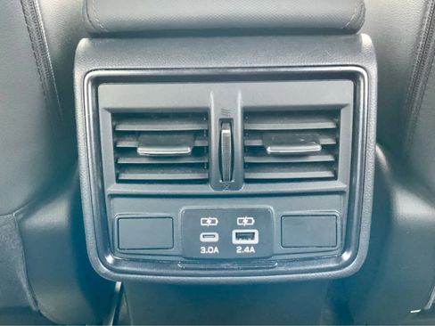 Used 2025 Subaru Forester Sport image 47