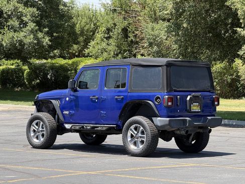 Used 2019 Jeep Wrangler Unlimited Sport S AWD/4WD image 7