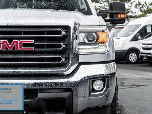 Used 2017 GMC Sierra 2500 SLE w/ HD SLE Preferred Plus Package image 8