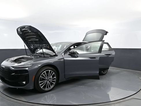 New 2027 Audi A6 e-tron Premium Plus AWD/4WD image 24