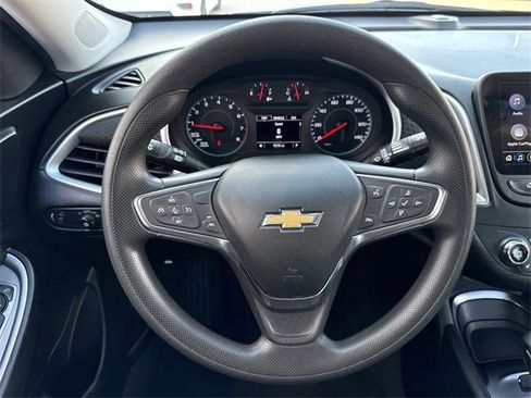 Used 2023 Chevrolet Malibu LT image 13