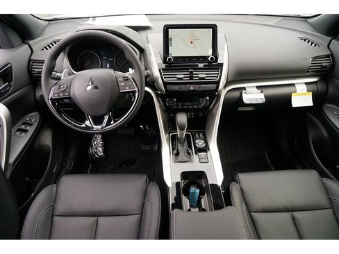 New 2025 Mitsubishi Eclipse Cross SEL image 26