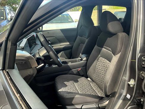 New 2026 Nissan Kicks SV image 15