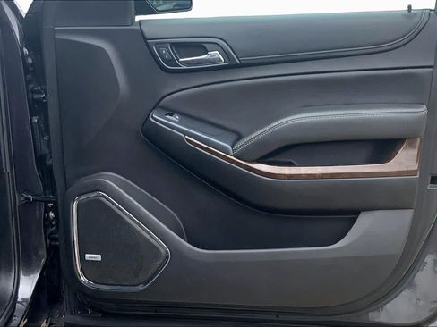 Used 2018 Chevrolet Tahoe LT AWD/4WD image 23