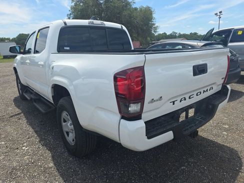 Used 2023 Toyota Tacoma SR AWD/4WD image 2