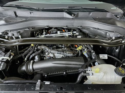 Used 2025 Ford Explorer Platinum w/ LUX Leather Package image 36