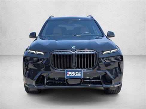 Used 2023 BMW X7 xDrive40i w/ Executive Package AWD/4WD image 2