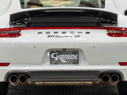 Used 2018 Porsche 911 Carrera 4S AWD/4WD image 18