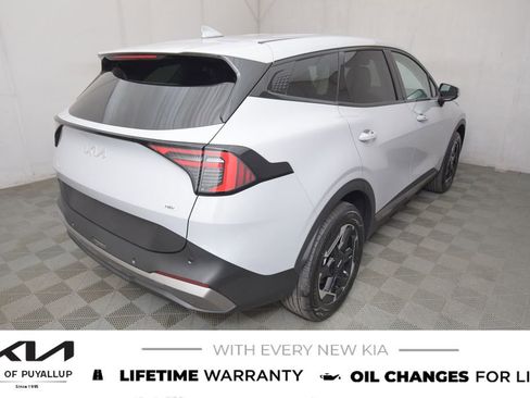 New 2026 Kia Sportage S image 5