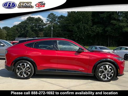 Used 2021 Ford Mustang Mach-E Premium image 8