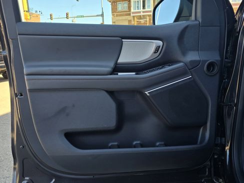 New 2025 Ford Expedition Max Active AWD/4WD image 18