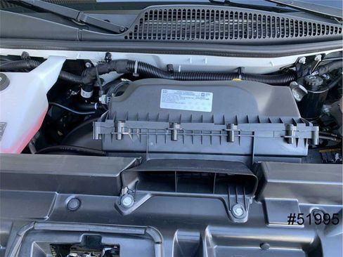 Used 2023 GMC Savana 2500 w/ Driver Convenience Package image 16